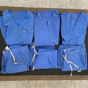 Lot of FIGS ciel blue scrubs size small